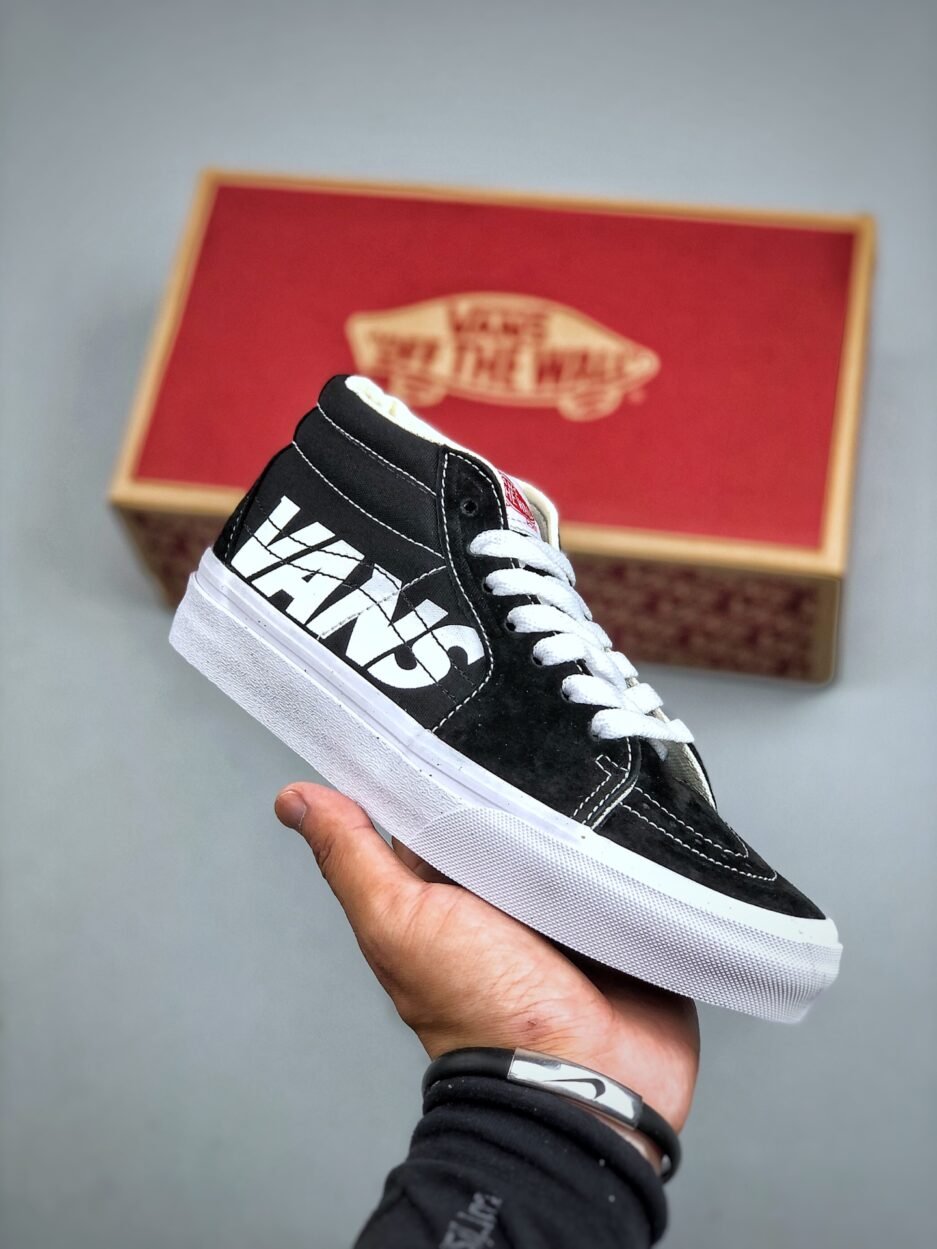 VANS 範斯 SK8-LOW 經典款 中幫黑白 休閒板鞋帆布鞋   VN0A4UUK2V4