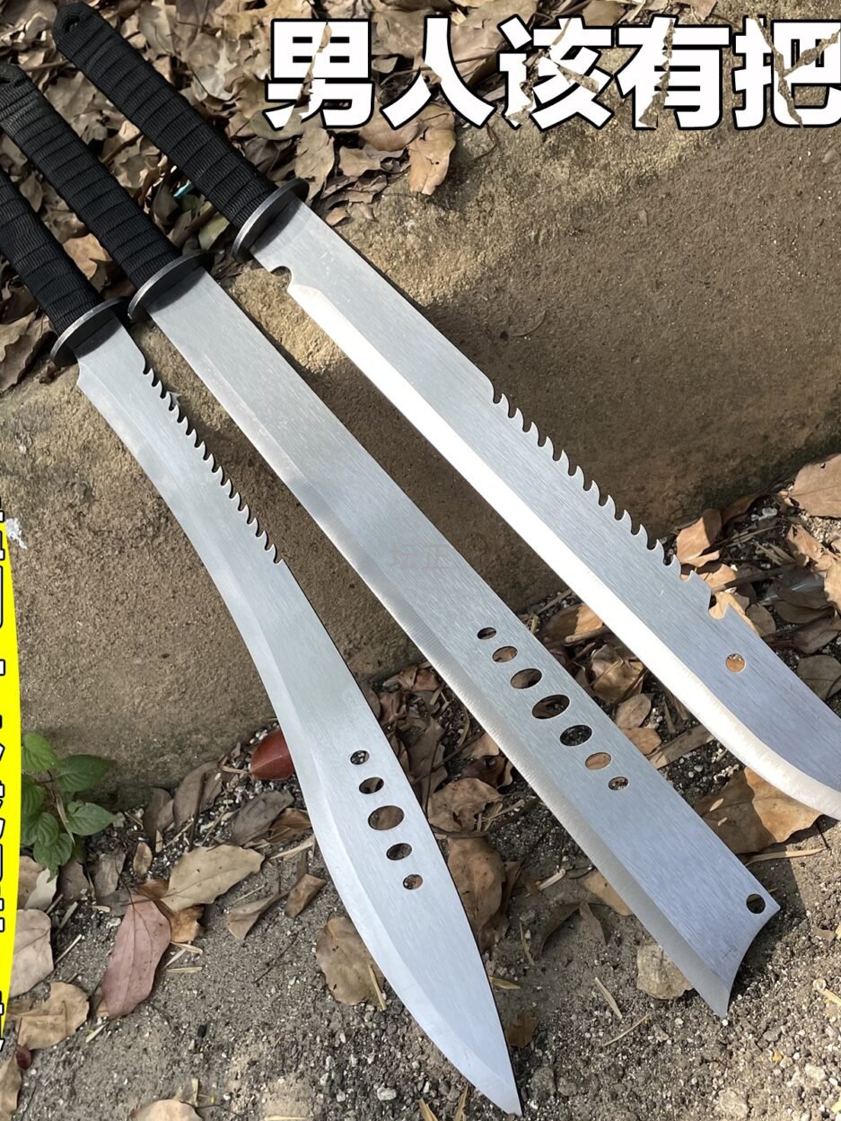 尼泊尔龙泉户外防身刀剑一体轨道钢荒野求生短刀车载冷兵器未开刃