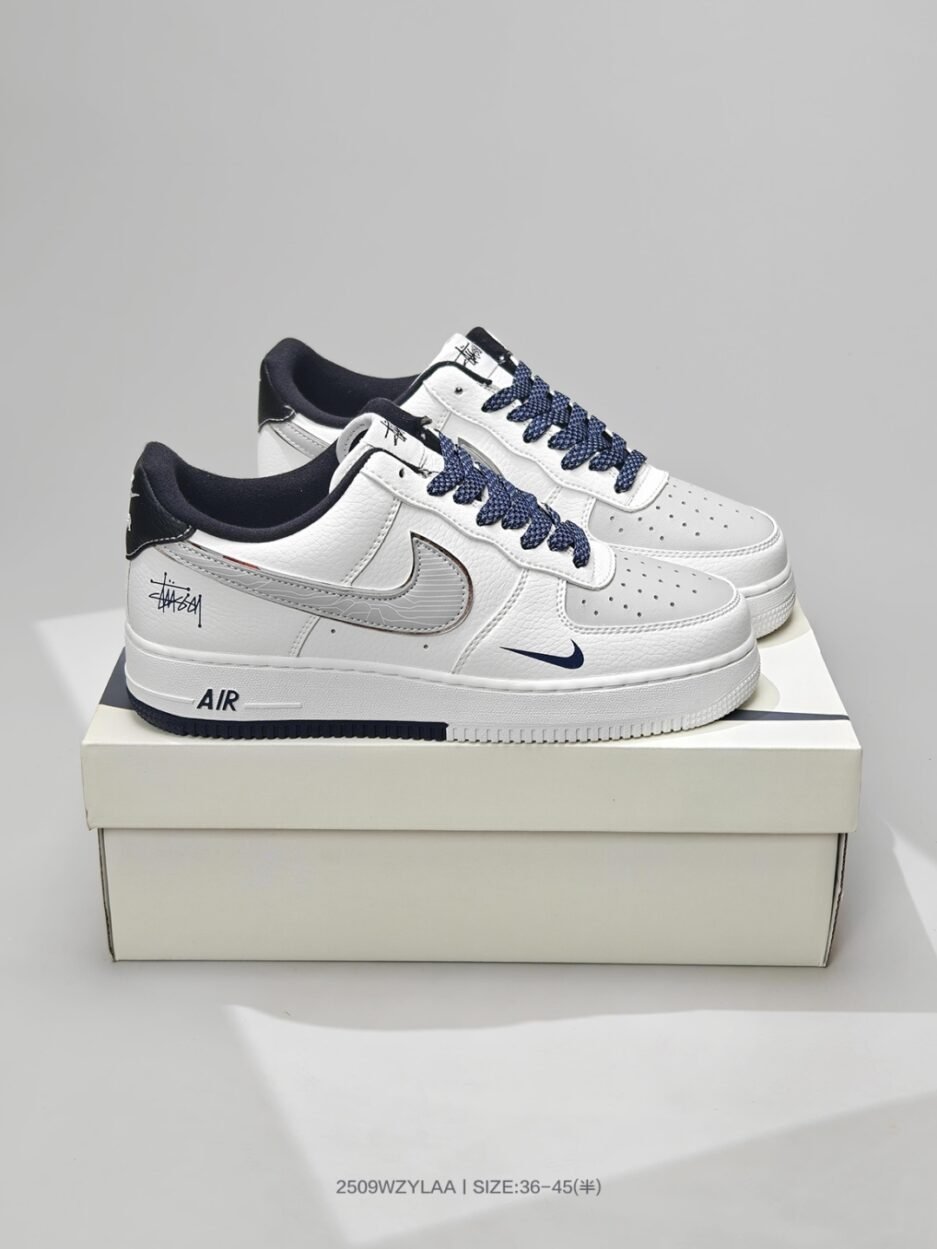 耐克Nike Air Force 1"07 Low 空軍一號低幫休閒板鞋：圖片 4