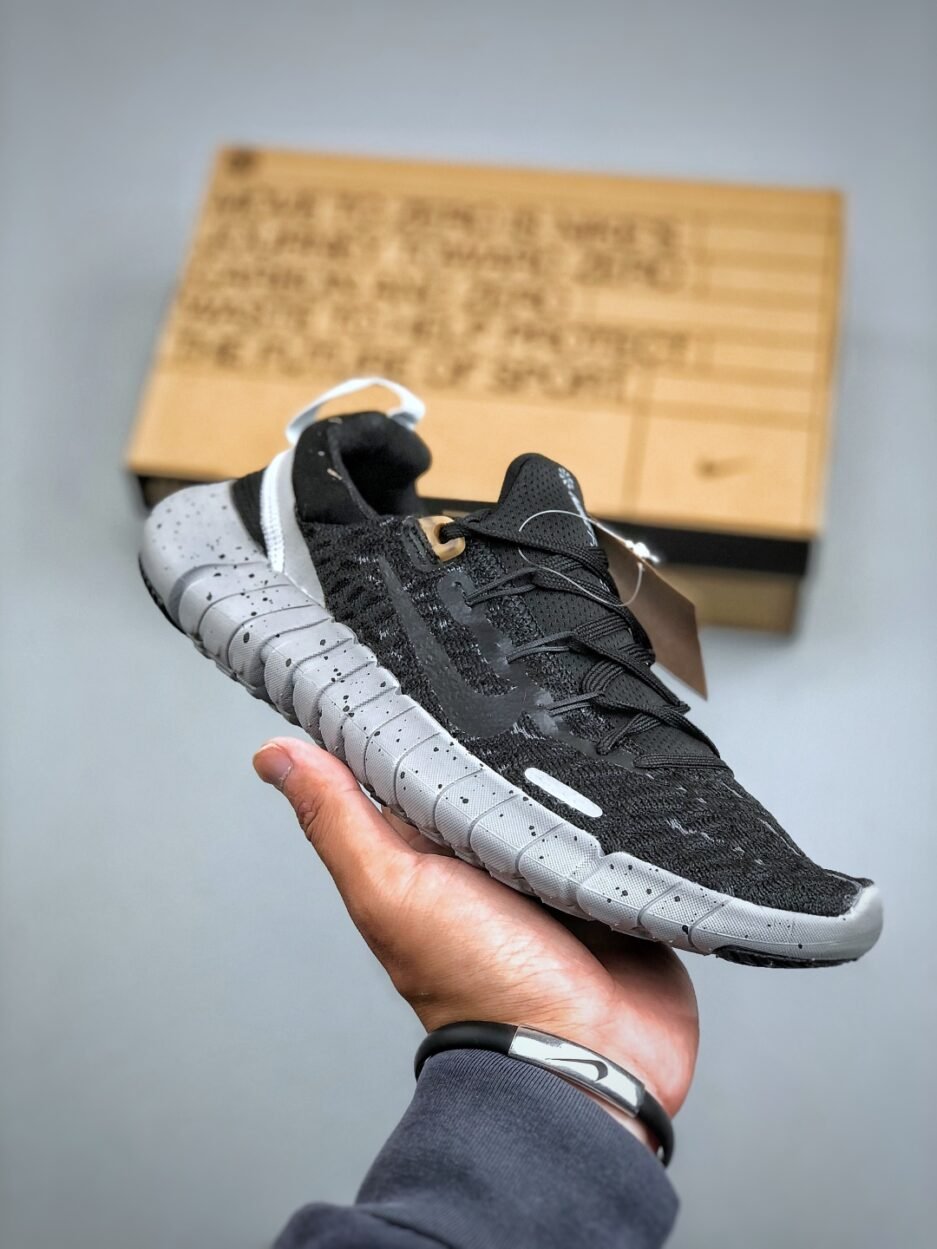 Nike Free Run 5.0 耐克 赤足5.0 輕便透氣運動跑步鞋：圖片 2