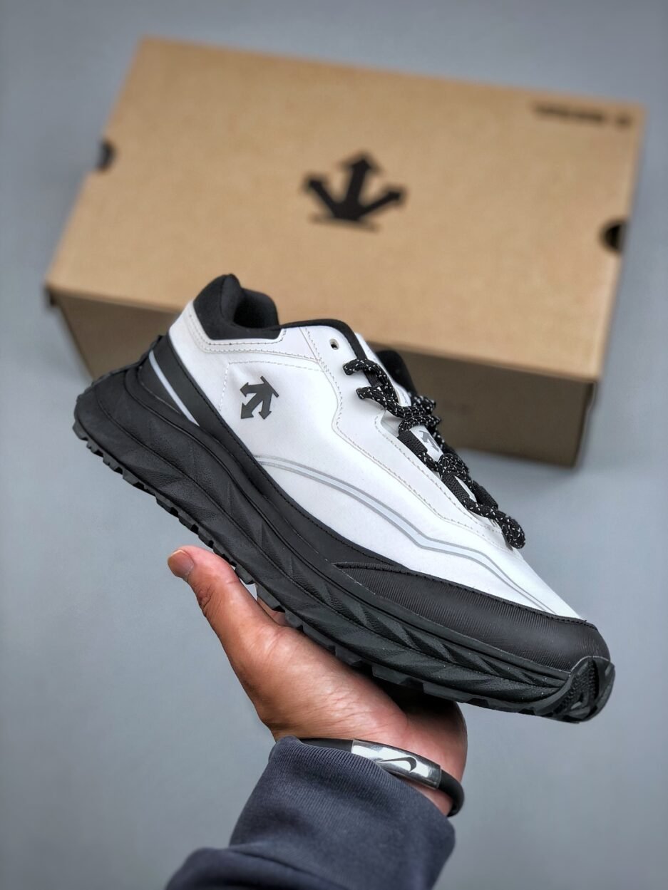 J版 迪桑特DESCENTE Terrain D 舒適 防滑耐磨 低幫 生活休閒鞋：圖片 3