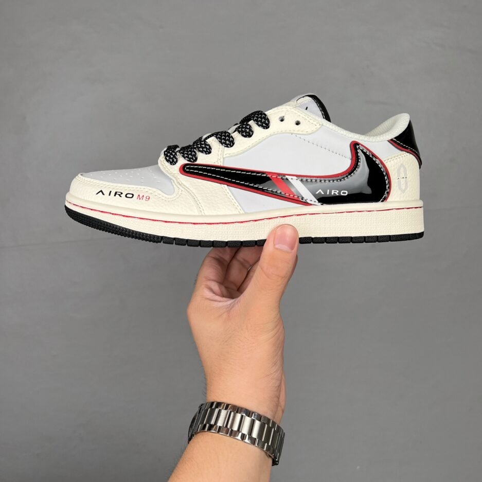 耐克 Travis Scott x Fragment Design x Jordan Air Jordan 1 Low OG SP “問界聯名——鎏金黑 低幫休閒板鞋:圖片 5