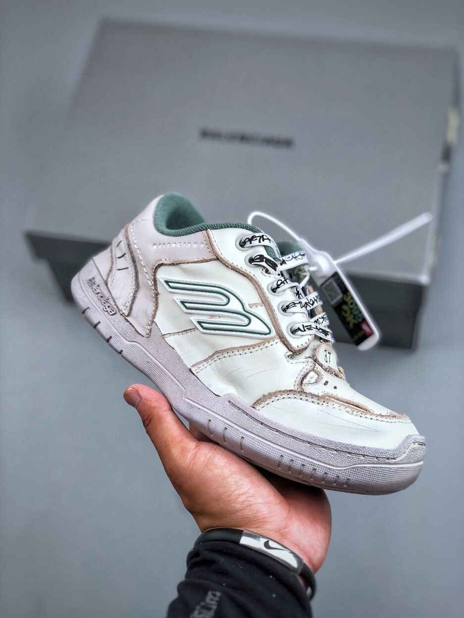 【OK版】Balenciaga 巴黎世家 Hamptons Worn Out 18代 手工做舊款 牛皮革 復古圓頭系帶低幫休閒鞋：圖片 6