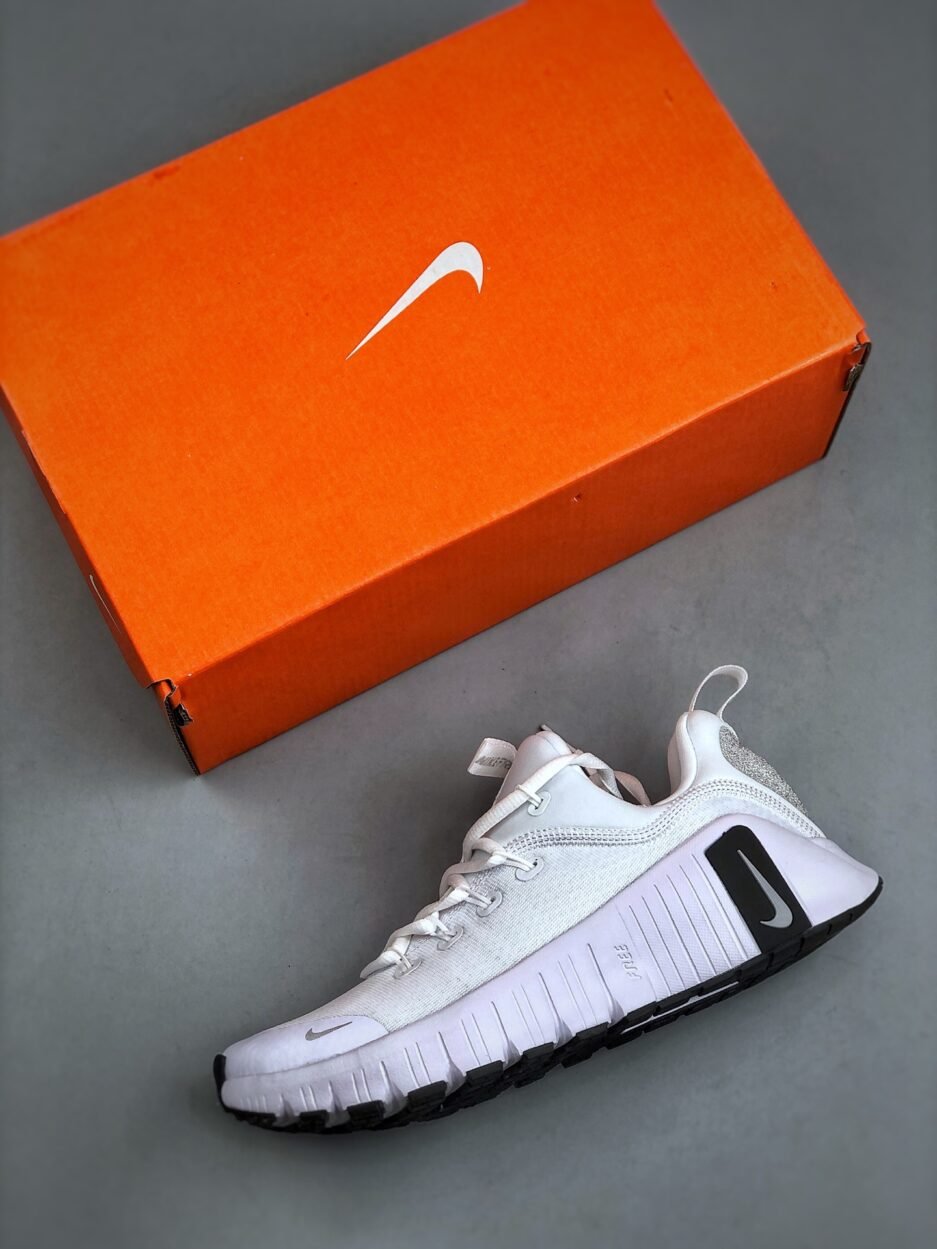 Nike Free Metcon 6 網布 圓頭 系帶 減震防滑 低幫 訓練鞋：圖片 2