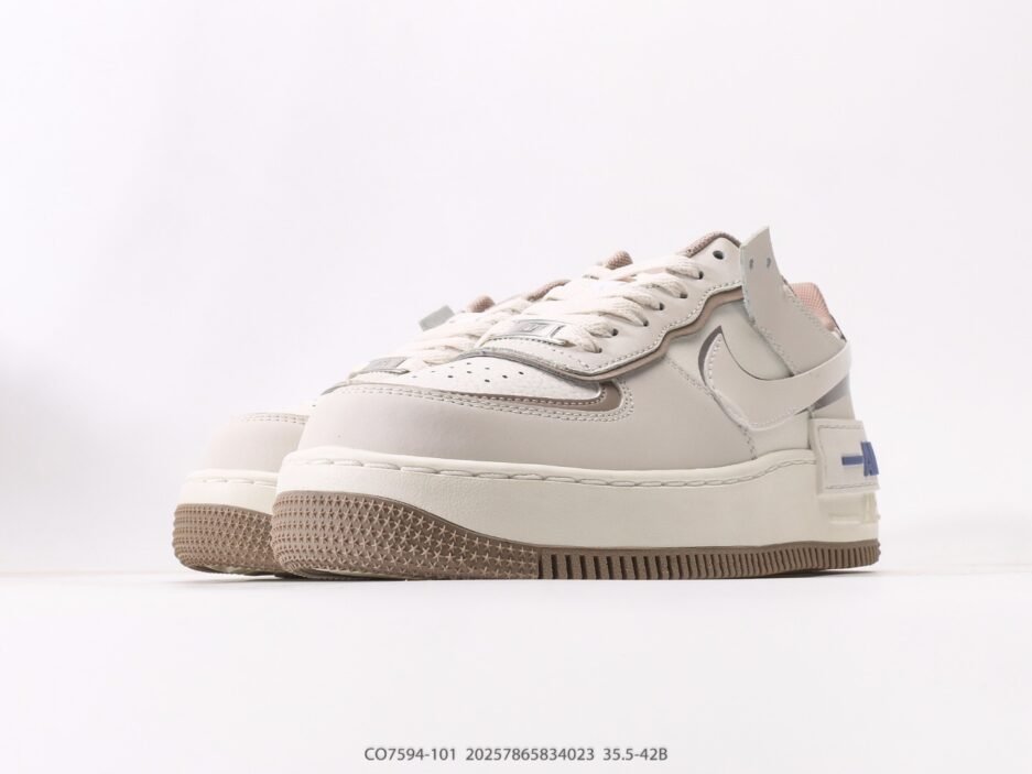 耐克NK WMNS Air Force 1 Shadow 轻量增高低帮百搭板鞋拼接马卡龙：圖片 5