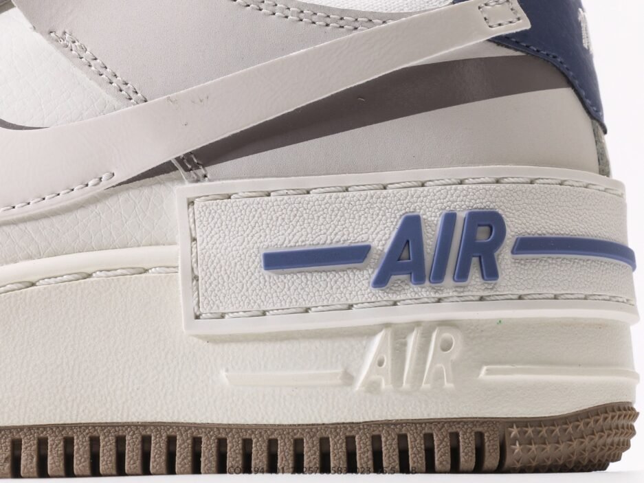 耐克NK WMNS Air Force 1 Shadow 轻量增高低帮百搭板鞋拼接马卡龙：圖片 4