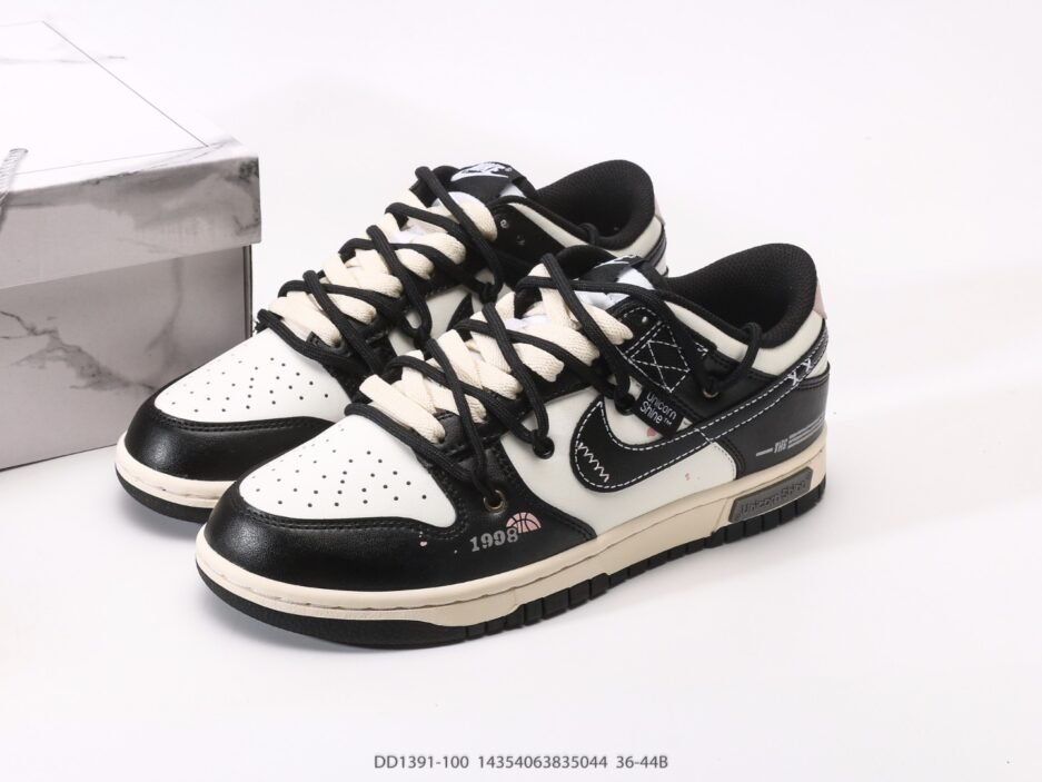 耐克NIKE DUNK LOW 扣篮系列