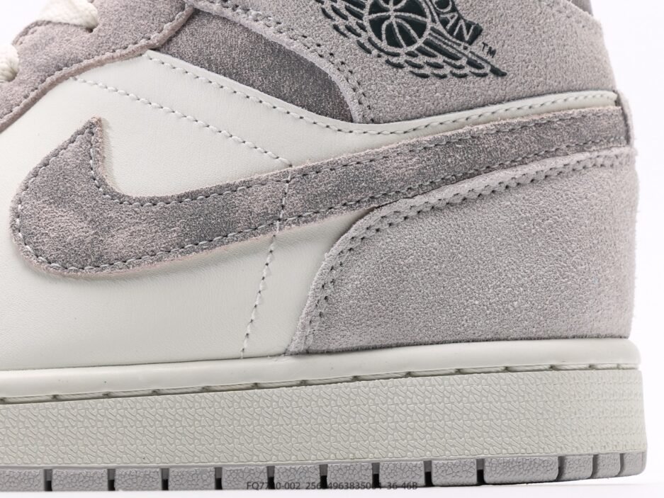 乔丹Air Jordan 1 Mid AJ1 乔1白灰配色 中邦篮球鞋：圖片 3