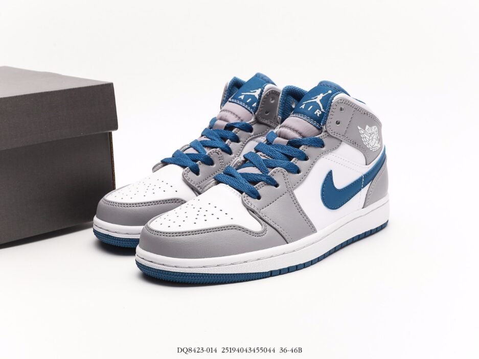 喬丹 Jordan 1 MidCoconut MilkAJ1乔丹一代中帮经典复古文化休闲运动篮球鞋 灰藍