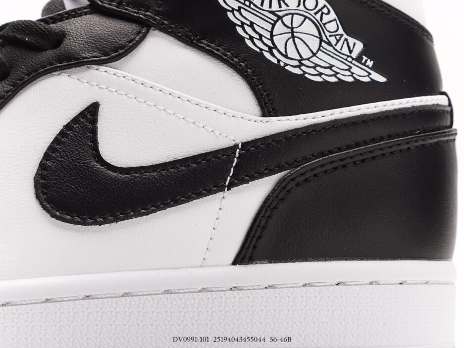 乔丹 Jordan 1 MidCoconut MilkAJ1乔丹一代中帮经典复古  黑色經典：圖片 3