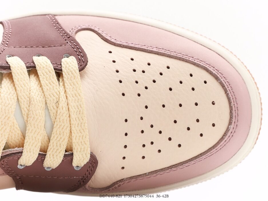 乔丹 Air Jordan 1 MidAJ1乔丹一代中帮经典  粉色潮：圖片 2